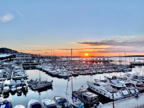 Wow this view! 2BR facing Old Port 4th floor Olam Properties
